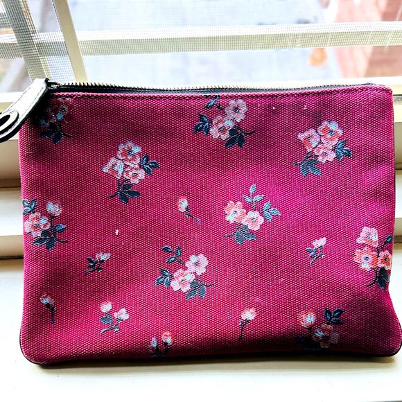 COACH Lexi 51229 Clutch Bag Dinosaur Floral Print Burgundy Canvas W/Leather Trim - Picture 5 of 6